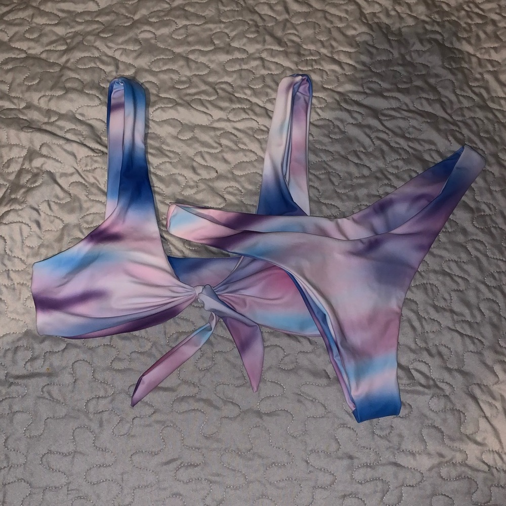 ‼️NWOT‼️ Zaful bikini top